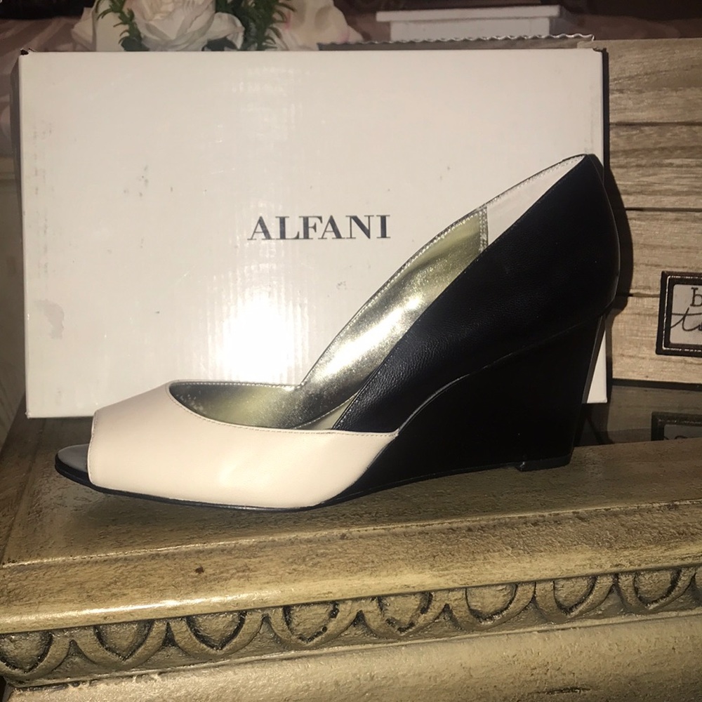 Alfani Open Toe wedge heels